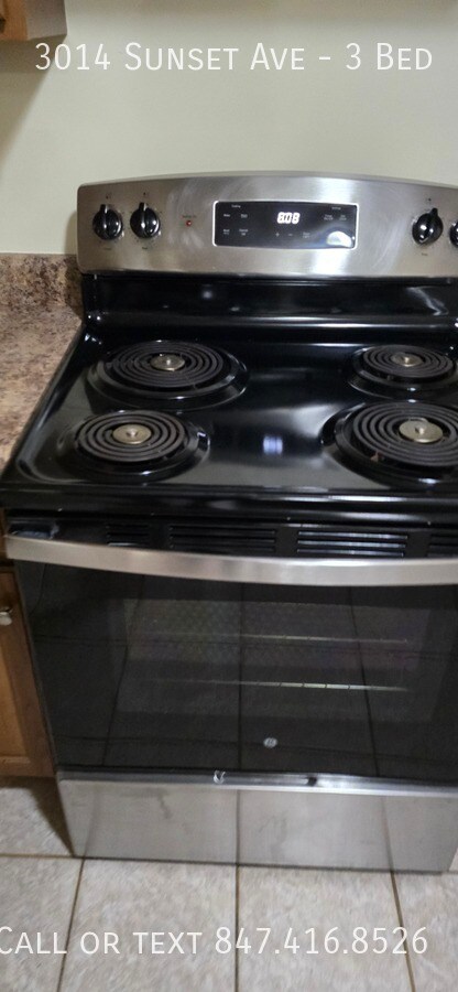 Foto del edificio - 3014 Sunset Ave