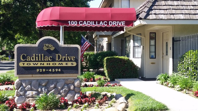 Building Photo - Cadillac Drive Townhomes