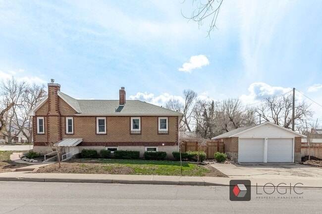 Building Photo - 195 N 100 W
