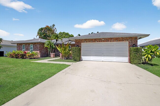 Foto del edificio - 17414 Spring Tree Ln