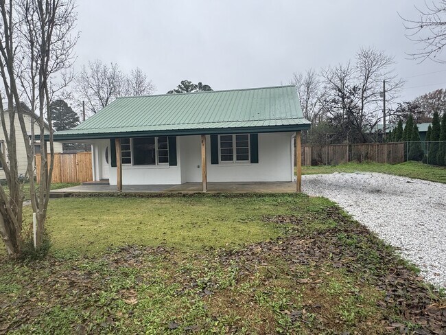 Foto del edificio - 610 Ripley Ave