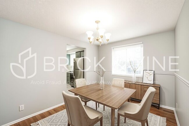 Building Photo - 1311 Bolenhill Ct