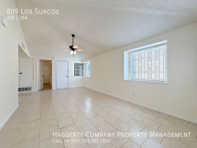 Building Photo - 809 Los Surcos Rd