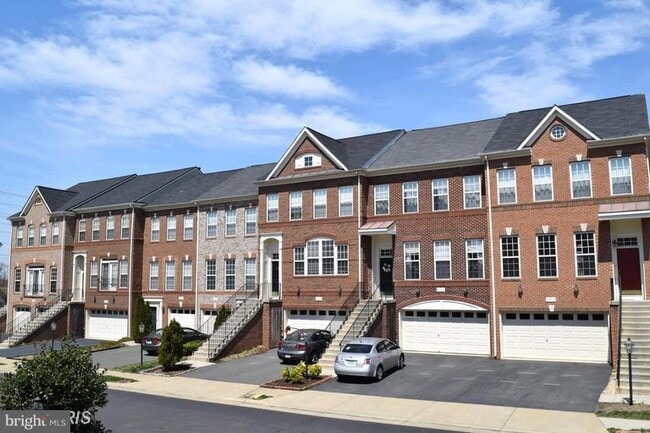 Building Photo - 41910 Beryl Terrace