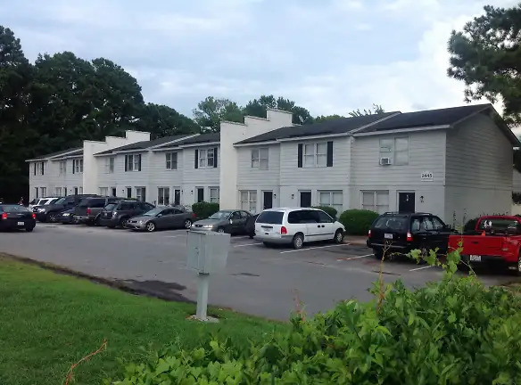 Foto del edificio - Carriage House Townhomes