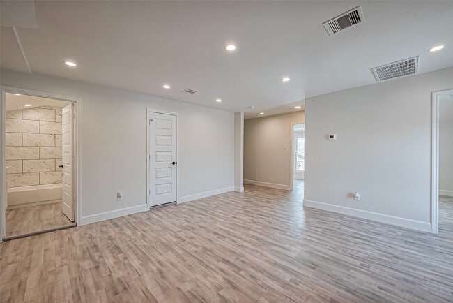 Building Photo - 7212 Corpus Christi St