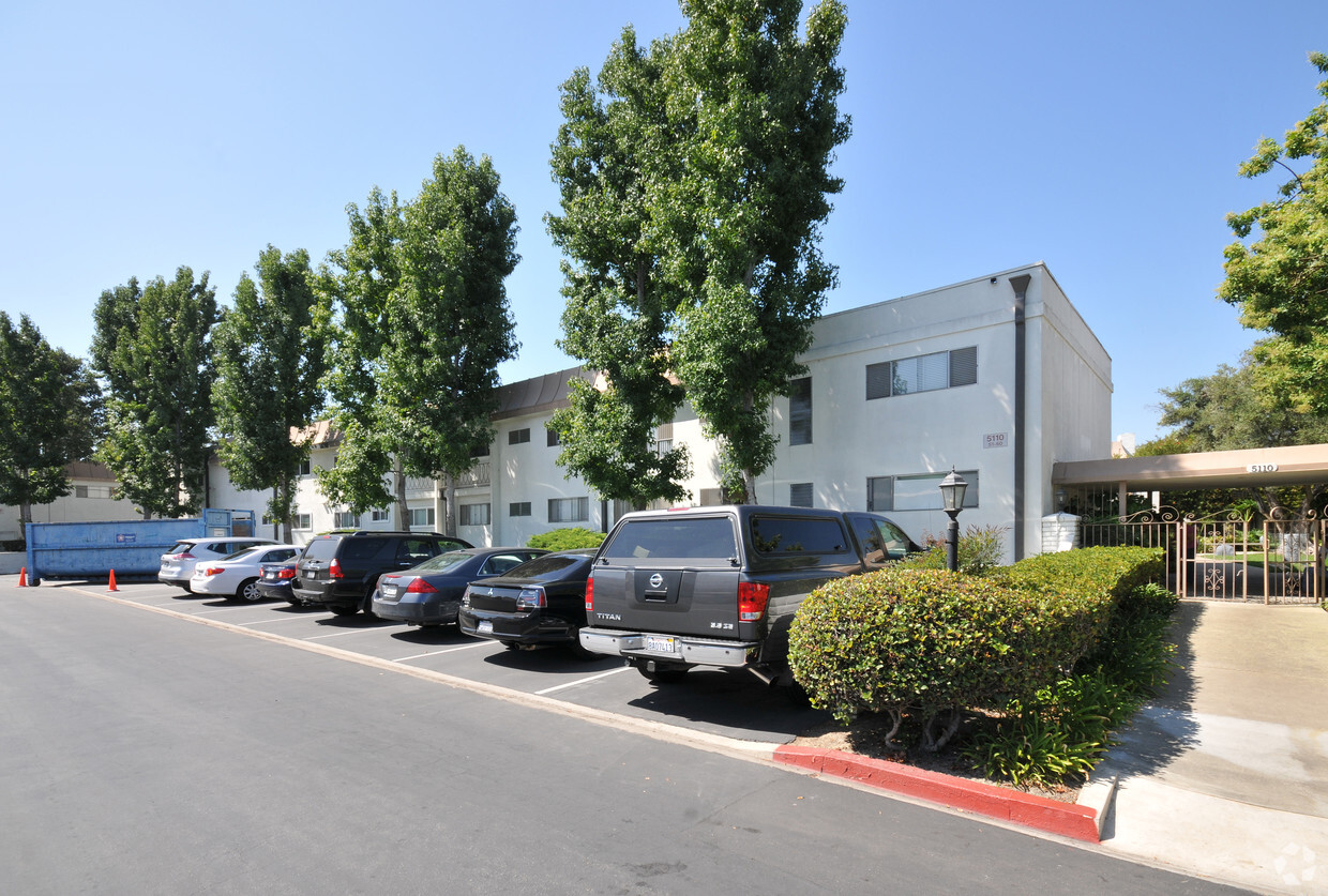 Sovereign Park Estates Apartments in Long Beach, CA Sovereign Park Estates Apartments in Long Beach, CA