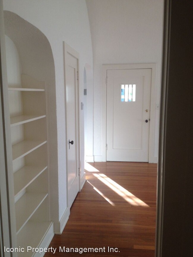 Building Photo - 2 br, 1 bath House - 1849 Eucalyptus Ave