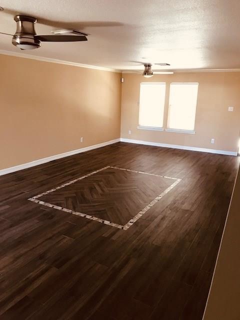 Foto del edificio - 5223 Roth Forest Ln