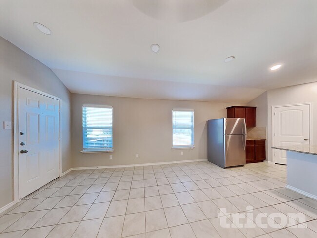 Foto del edificio - 957 Newby Ln