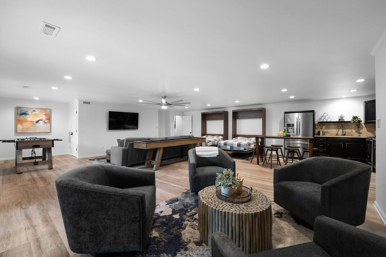 Foto principal - 188 Queens Cove Rd