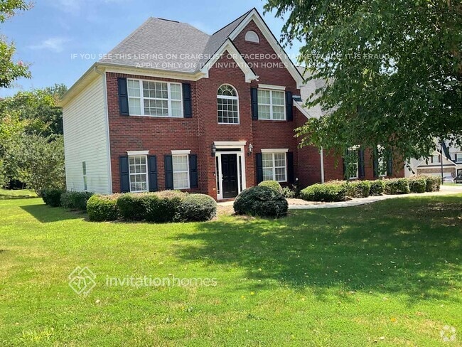 Building Photo - 3088 Woodmere Dr