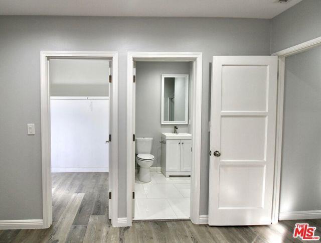 Foto del edificio - 8421 Darby Ave