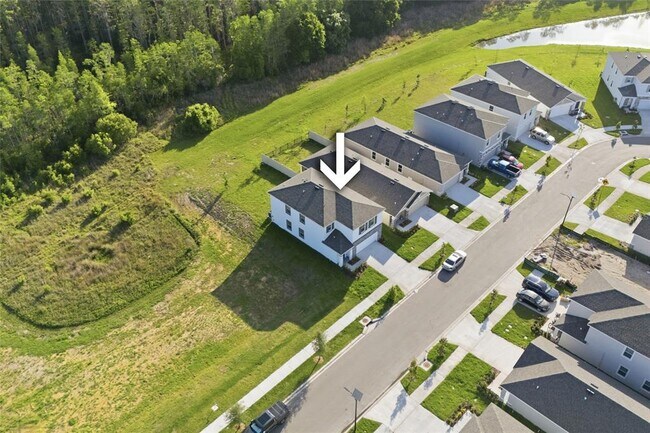 Foto del edificio - 17786 Acorn Drop Rd