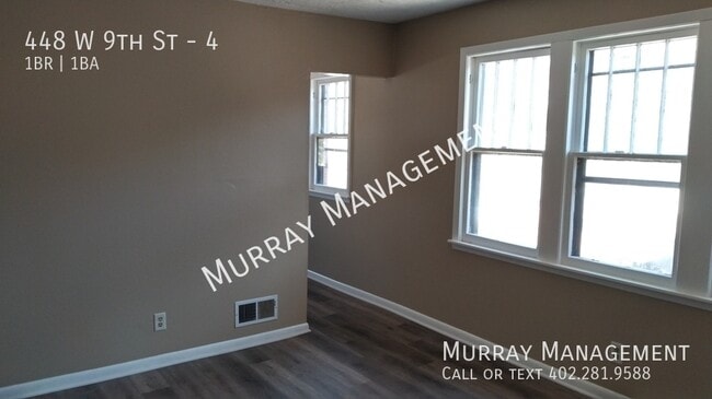 Building Photo - 448 W 9th St