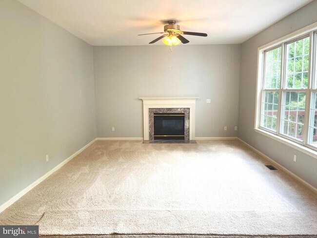 Foto del edificio - 9 Scarlet Oak Cir