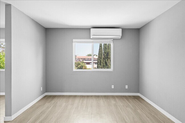 Foto del edificio - Beautiful One Bedroom Apartment In the Hea...