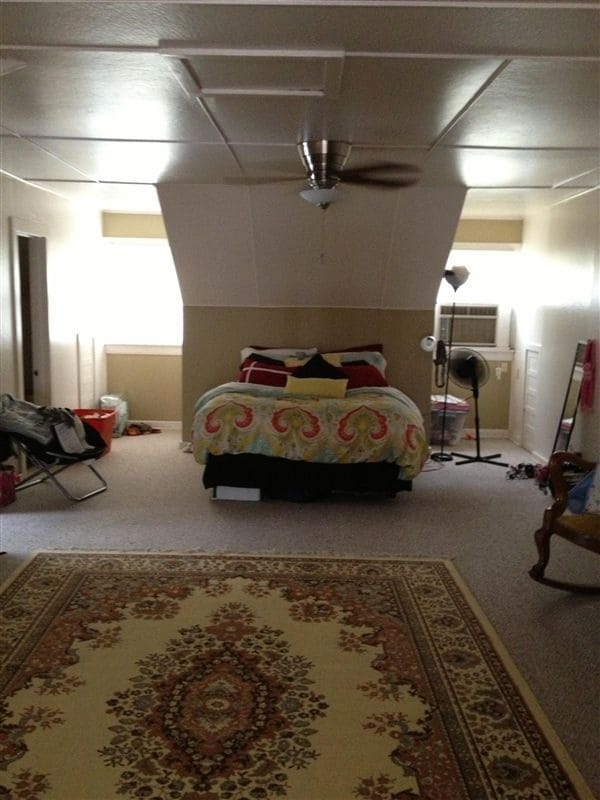 1 br, 1 bath Triplex 615 W Ionia St Larg... Condo for Rent in