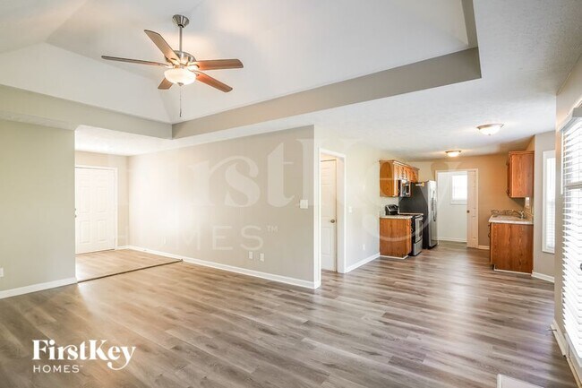 Foto del edificio - 6009 Pleasant Hill Dr