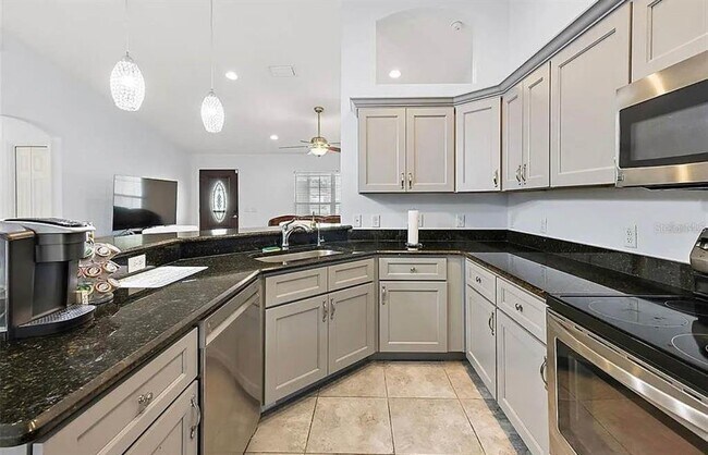 Foto del edificio - 9698 SE 157th Ln