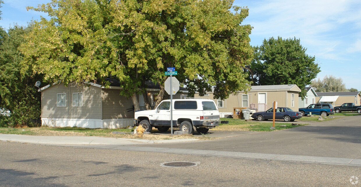 Bailey Park Apartments in Nampa, ID