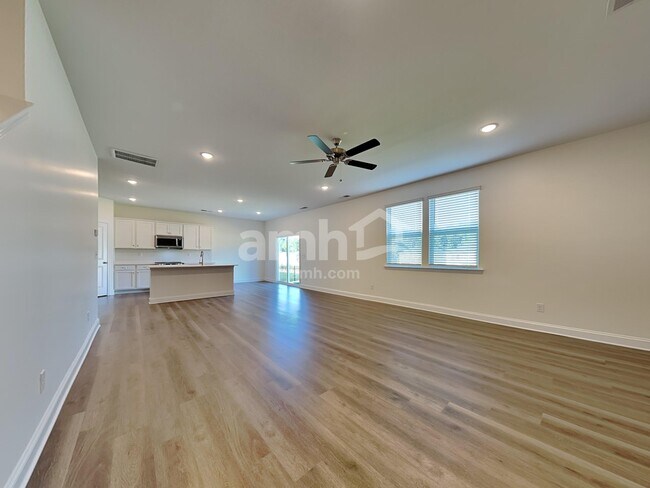 Foto del edificio - 3511 Lincoln Hts Ln