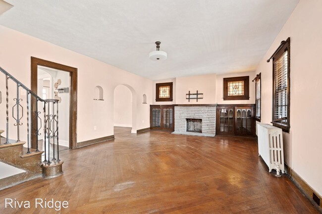 Building Photo - 4 br, 1 bath House - 3846 Brownsville Road