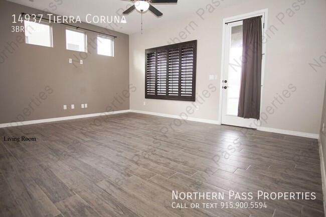 Building Photo - 3 Bedroom Eastside Home with Firepit!