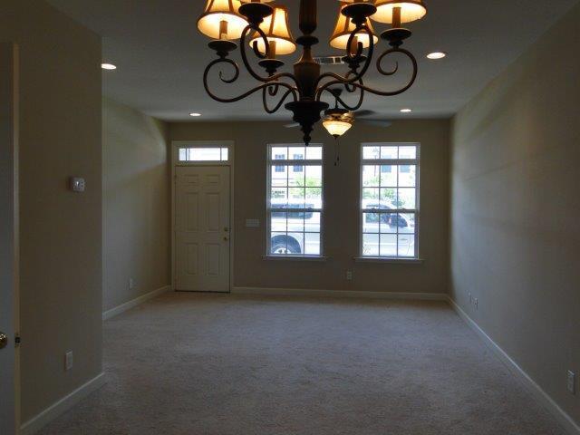 Foto del edificio - Townhouse For Rent
