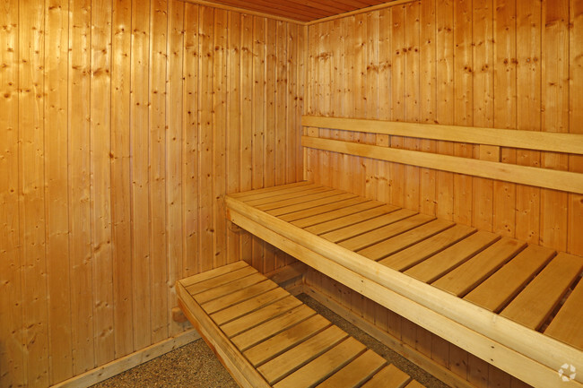 Sauna - Goettens Grove Apartments