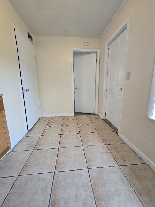 Foto del edificio - 1032 S Nova Rd