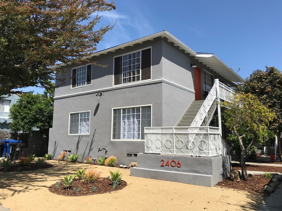 2406 S Ridgeley Dr Unit 2, Los Angeles, CA 90016 Apartments in Los