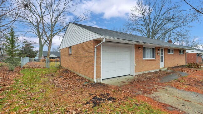 Foto del edificio - 1631 Lucks Rd