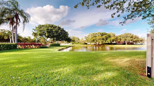 Foto del edificio - 11175 SW 17th Mnr