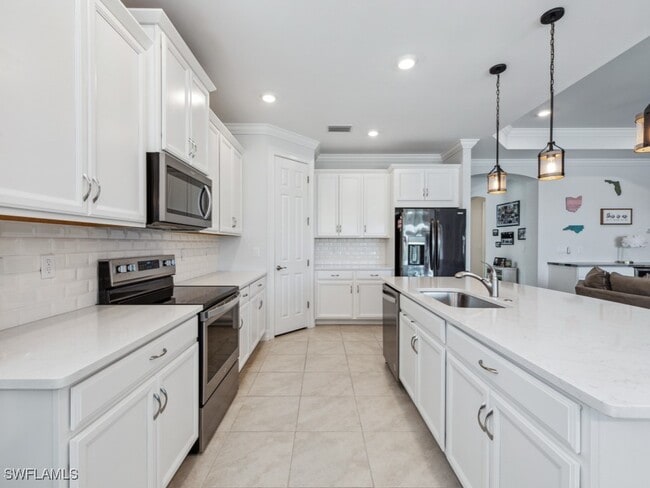 Building Photo - 28001 Longboat Key Run