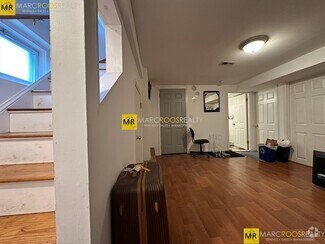 Building Photo - 30 Linden St