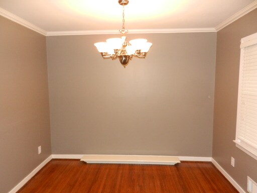 Building Photo - 1424 Linda Vista Dr