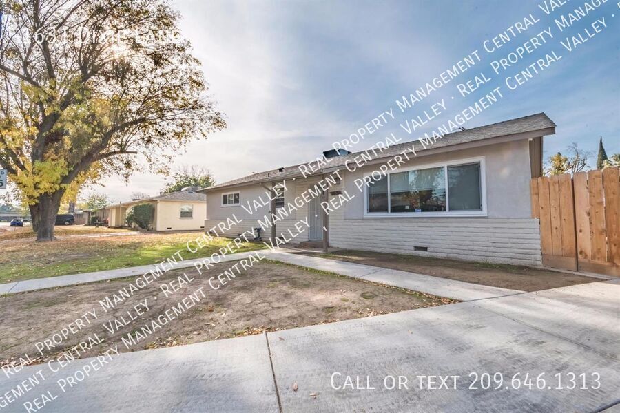 Primary Photo - Charming Modesto 2 Bedroom Home