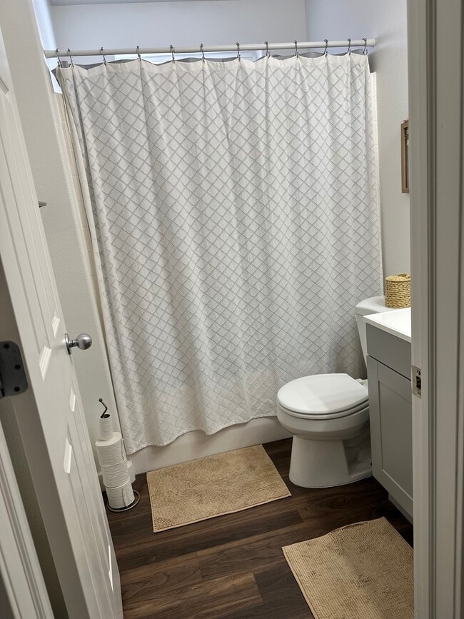 Building Photo - 357 S 6150 W