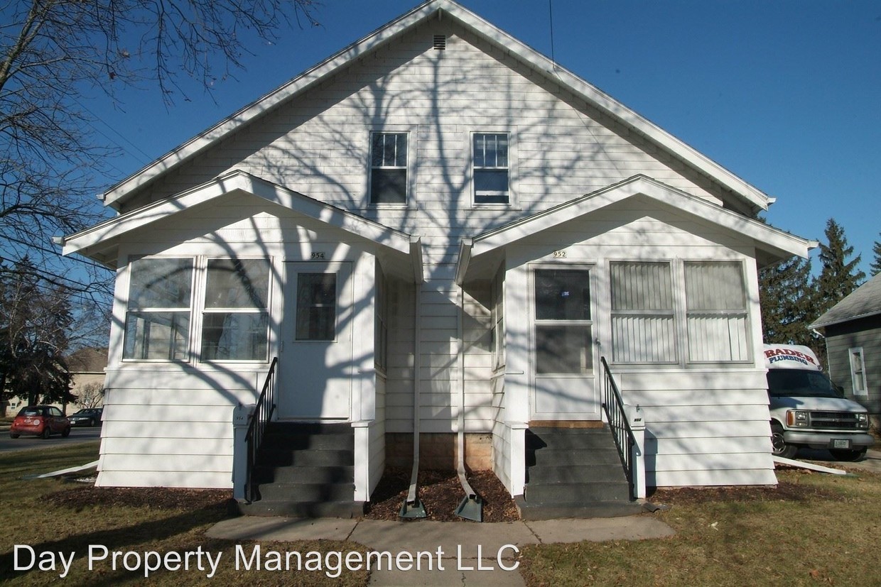 Primary Photo - 952-954 W 11th Ave