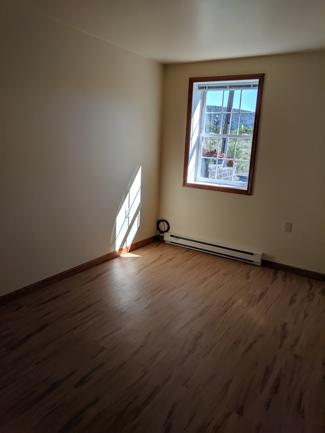 Bedroom - 122 Bridge St