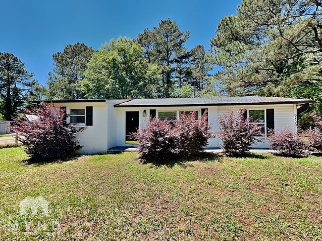 Building Photo - 9800 Fanny Brown Rd