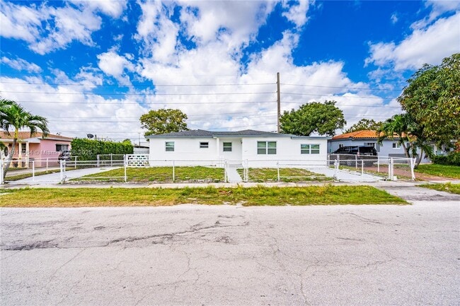 Building Photo - 8330 NW 35th Pl