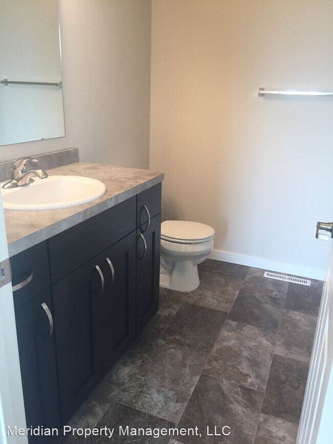 Foto del edificio - 3 br, 3 bath House - 7342 21st St S