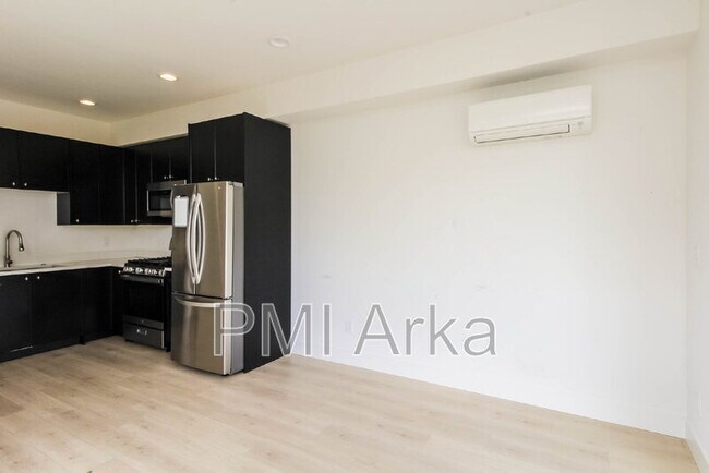 Foto del edificio - 909 28th Ave S
