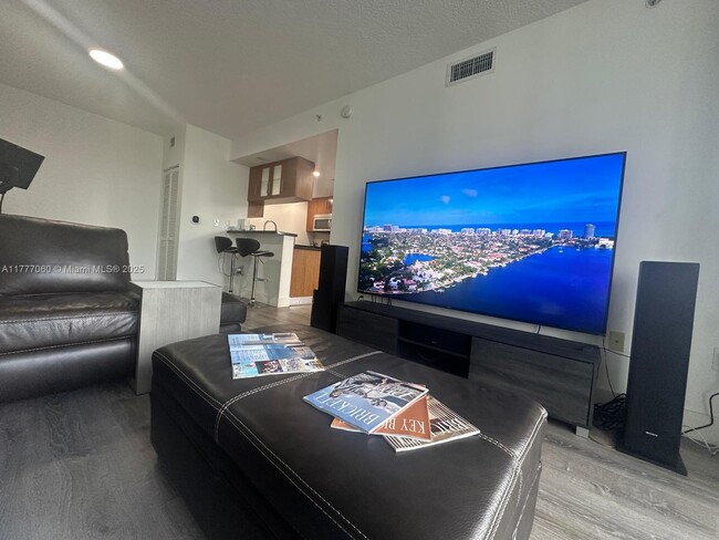 Foto del edificio - 601 NE 23rd St