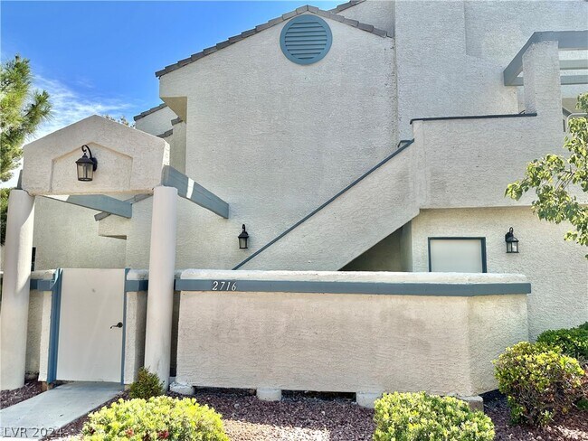 Building Photo - 2716 Lodestone Dr