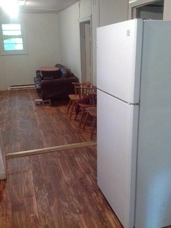 Foto del edificio - 216 Clyburn St
