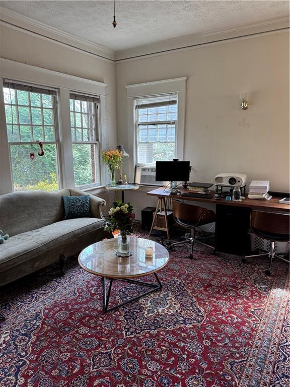 Building Photo - 840 Penn Ave NE