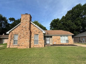 Building Photo - 4531 Crump Rd